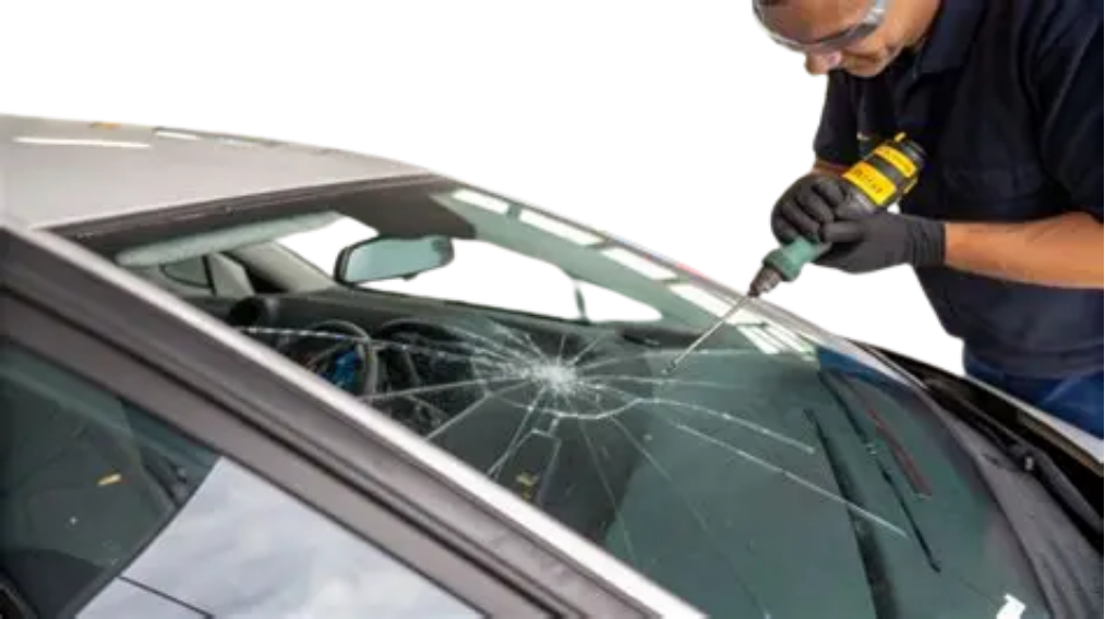 Reparo de trinca em vidro automotivo
